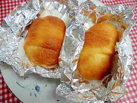 ココナッツオイルでジューシーはちみつパン!